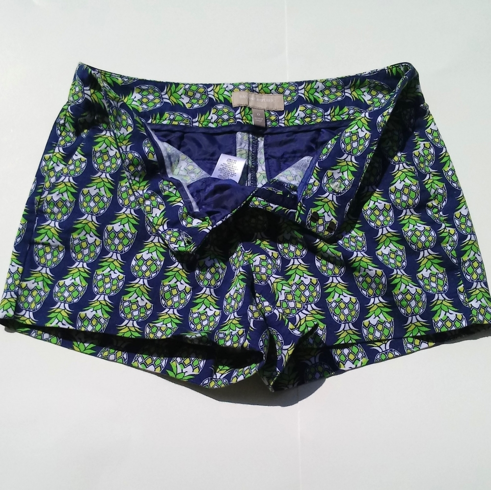 Banana Republic Pineapple Shorts - Picture 2 of 7